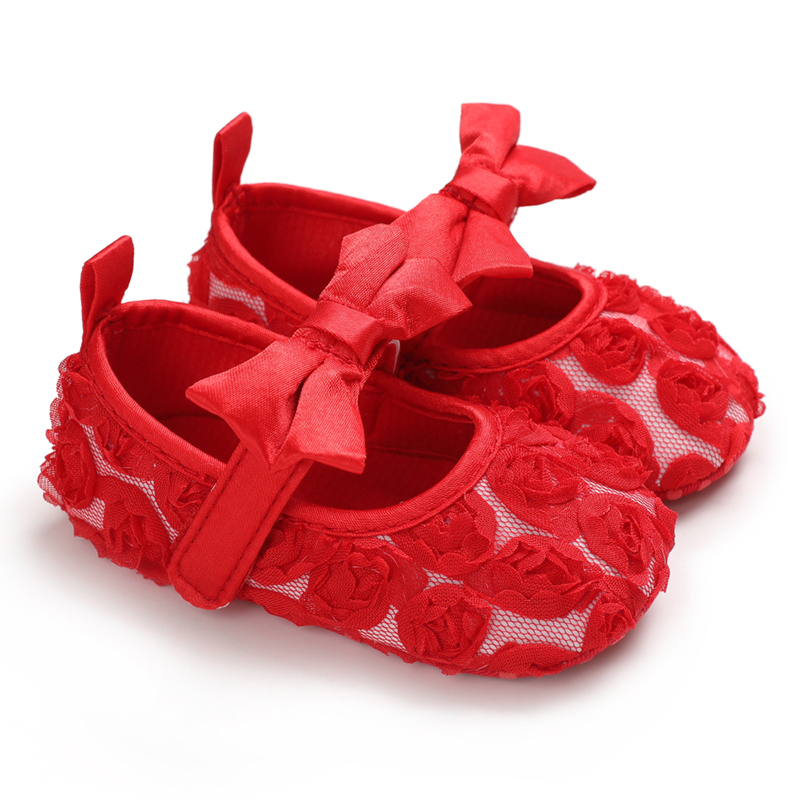 pantofiori-rosii-model-trandafiri (1)