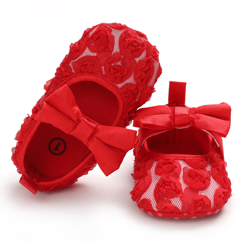 pantofiori-rosii-model-trandafiri (3)