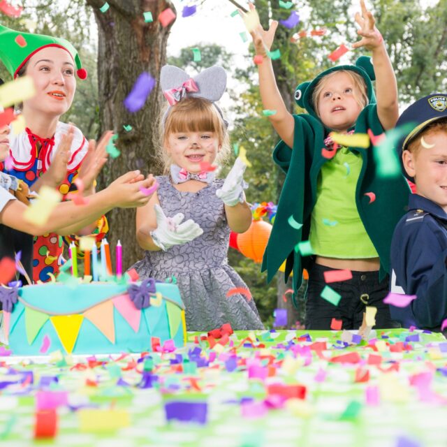 petreceri pentru copii în aer liber