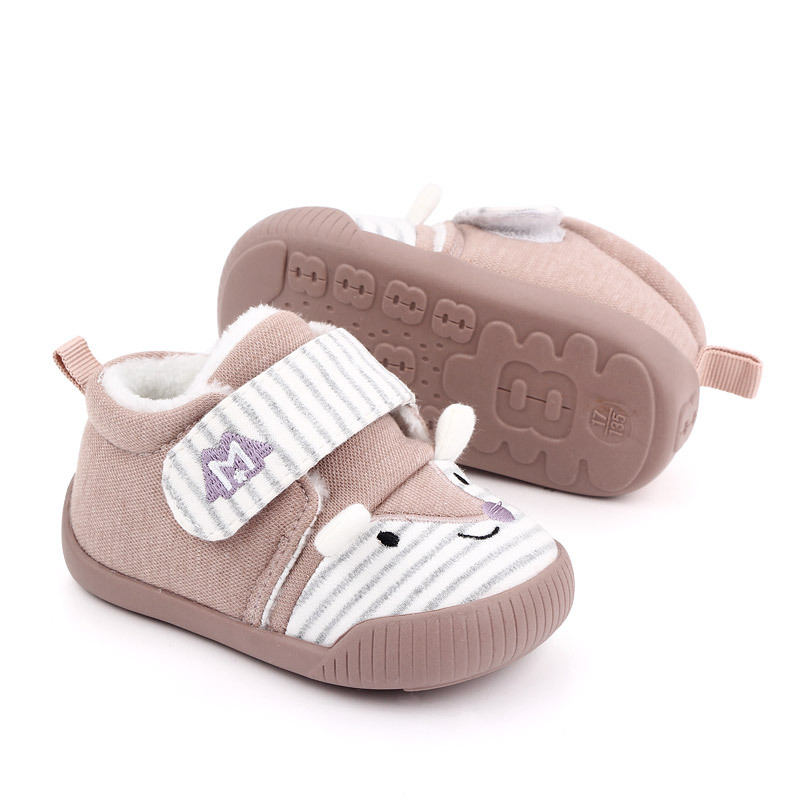 Papucei imblaniti roz soricel (3)